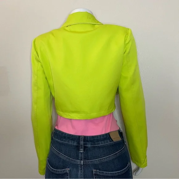 Lime green cropped lapel collar  two-button blazer - Picture 2 of 13